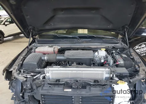 2022 Ram 1500 Big Horn 4X4 6'4 Box/Lone Star 4X4 6'4 Box z USA, uszkodzony, nr VIN 1C6RRFBG0NN4K6914